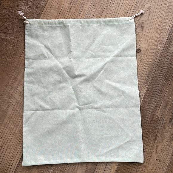 Off-White Dust Bag - Picture 3 of 3